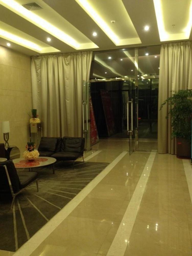 Yichao Apartment Hotel กวางโจว ภายนอก รูปภาพ