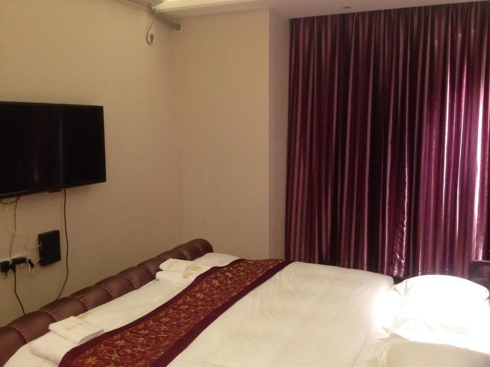 Yichao Apartment Hotel กวางโจว ภายนอก รูปภาพ